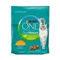 Сухий корм Purina One Adult Dual Nature Spirulina для дорослих котів, з куркою, 750 г