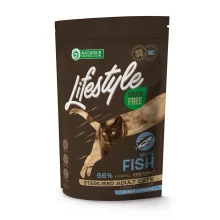 Беззерновой сухой корм Natures Protection Lifestyle Sterilised для стерилизованных кошек с белой рыбой, 400 г