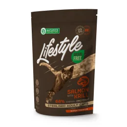 Беззерновой сухой корм Natures Protection Lifestyle Sterilised для стерилизованных кошек, с лососем и крилем, 400 г