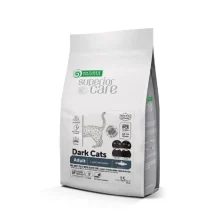 Сухий беззерновий корм Nature's Protection Superior Care Dark Cats для дорослих котів, з оселедцем, 7 кг